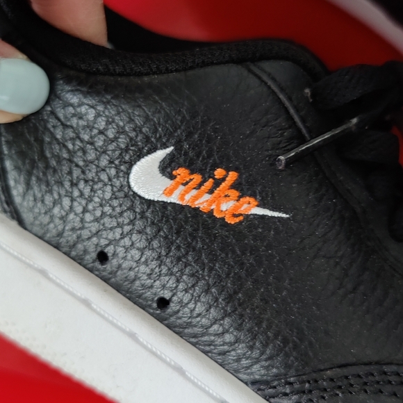 Nike Court Vintage Sneakers - Picture 6 of 7